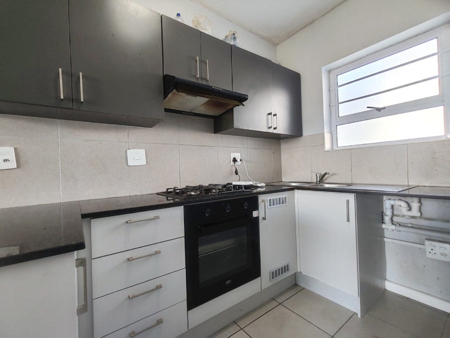 2 Bedroom Property for Sale in Fairview Eastern Cape